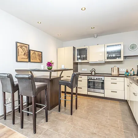 Kapitänshaus - Schotstek Apartment *